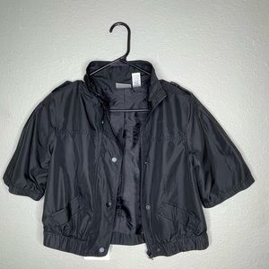 Black shortsleeved jacket